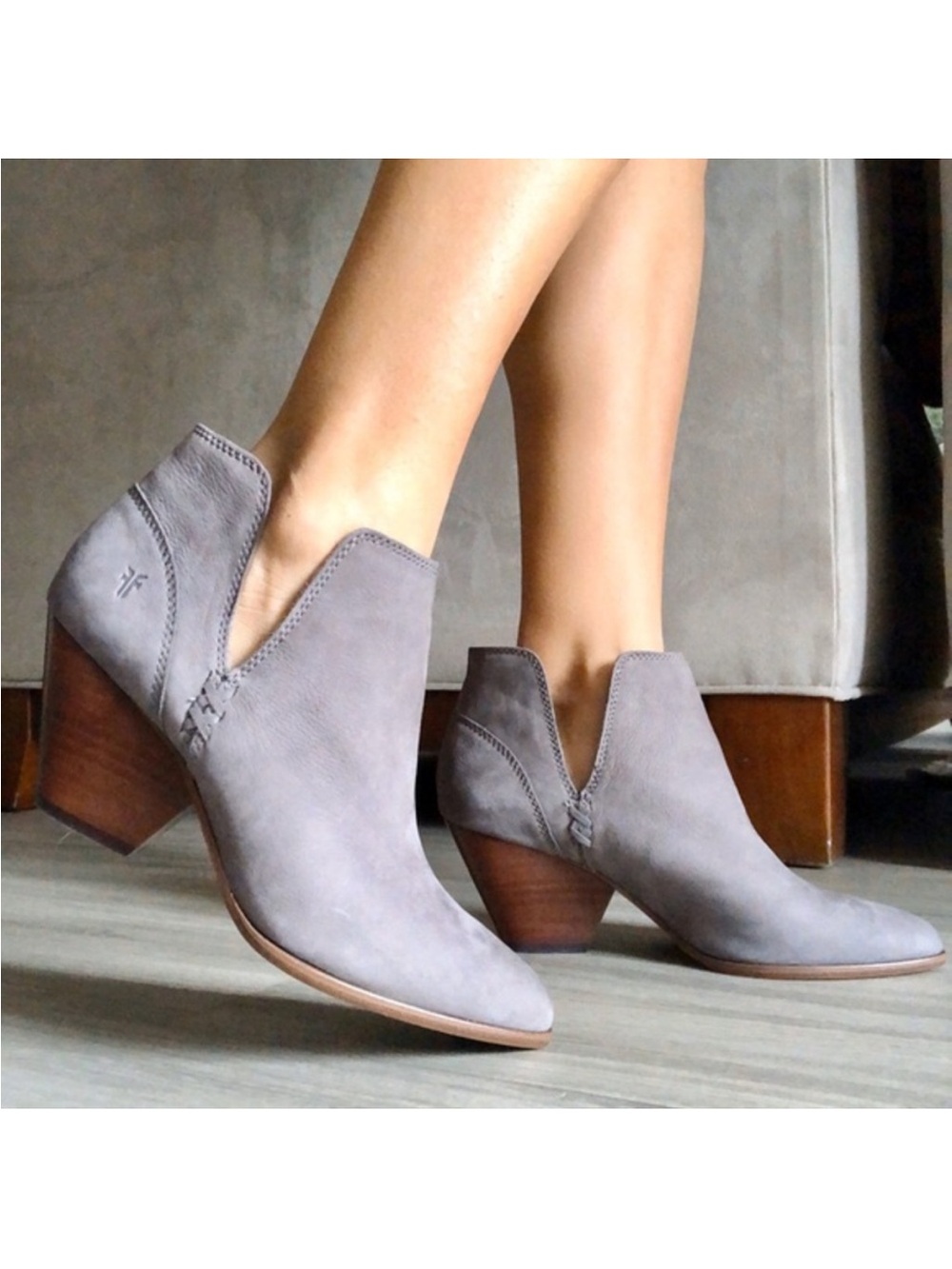 Frye Reina Gray Nubuck Suede Leather Booties size 8 M